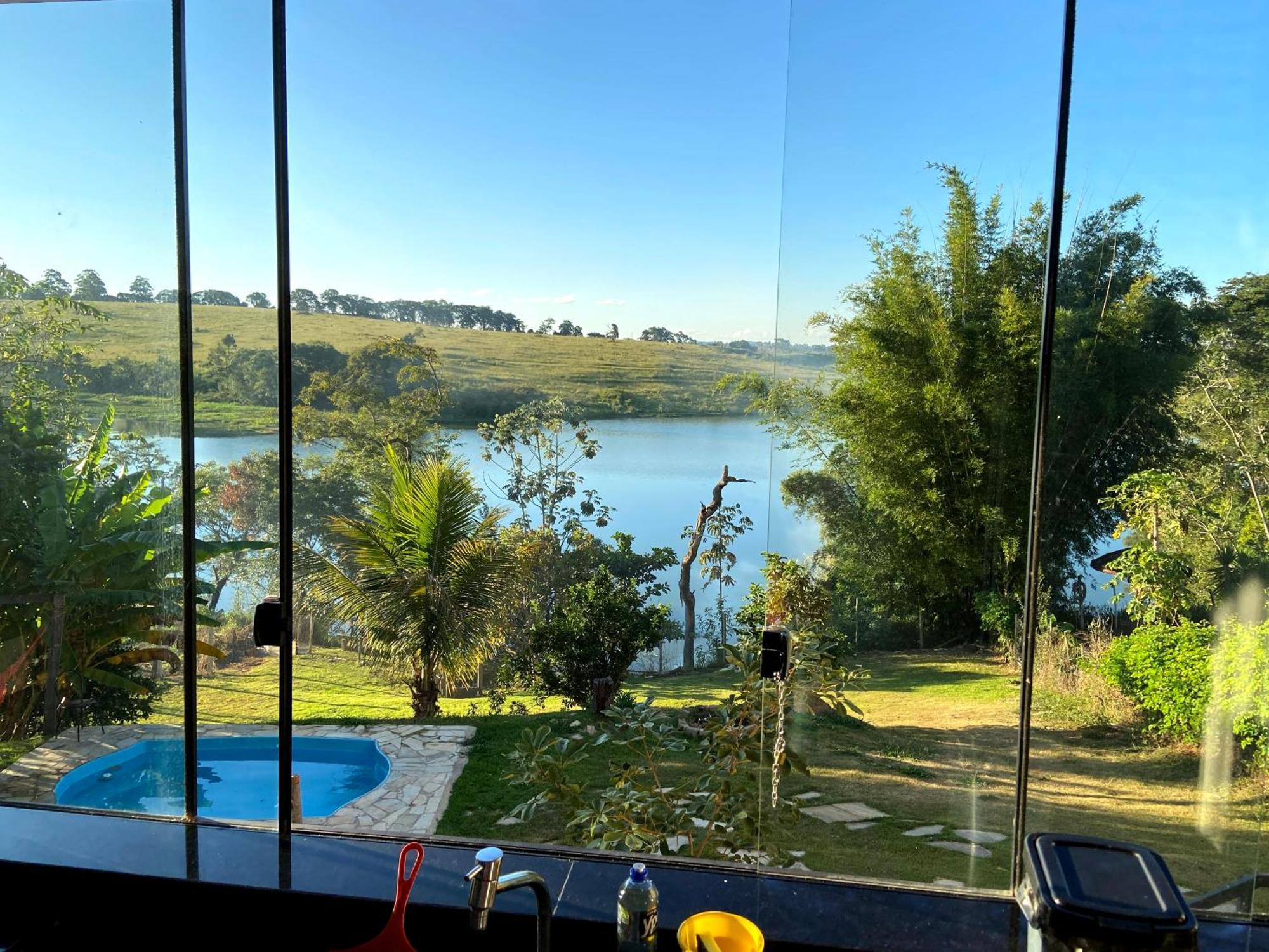 Casa Com Piscina Fundo Pra Represa E Ar Condicionado Casinhabrancadevaranda Ijaci المظهر الخارجي الصورة