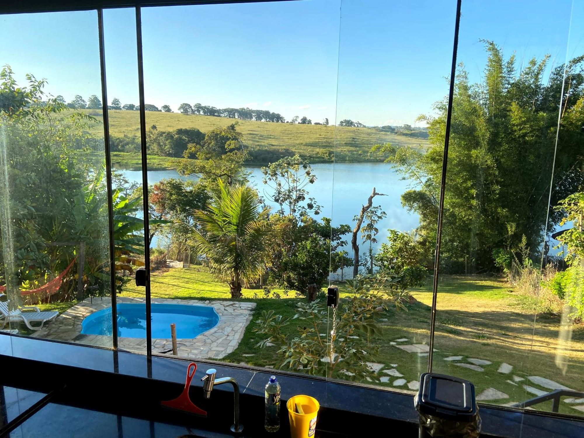 Casa Com Piscina Fundo Pra Represa E Ar Condicionado Casinhabrancadevaranda Ijaci المظهر الخارجي الصورة
