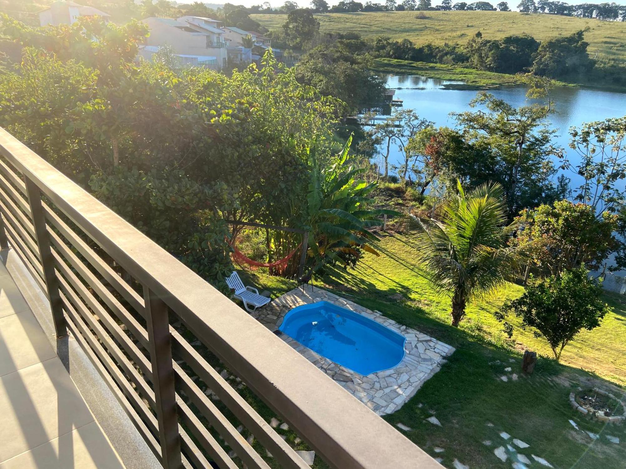 Casa Com Piscina Fundo Pra Represa E Ar Condicionado Casinhabrancadevaranda Ijaci المظهر الخارجي الصورة